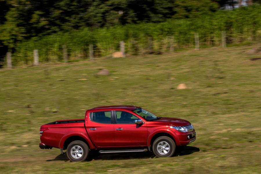  Mitsubishi L200 Triton Sport 2016 года  (LA) (фото 20 из 30)